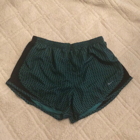 Bundle of Nike Shorts - Picture 2 of 7